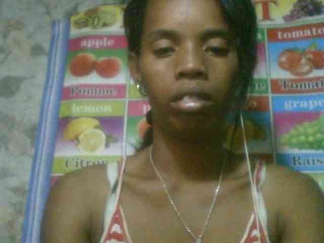Modèle: Fanihsexy