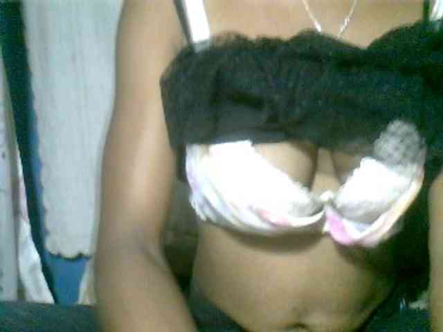 Modèle: Fanihsexy