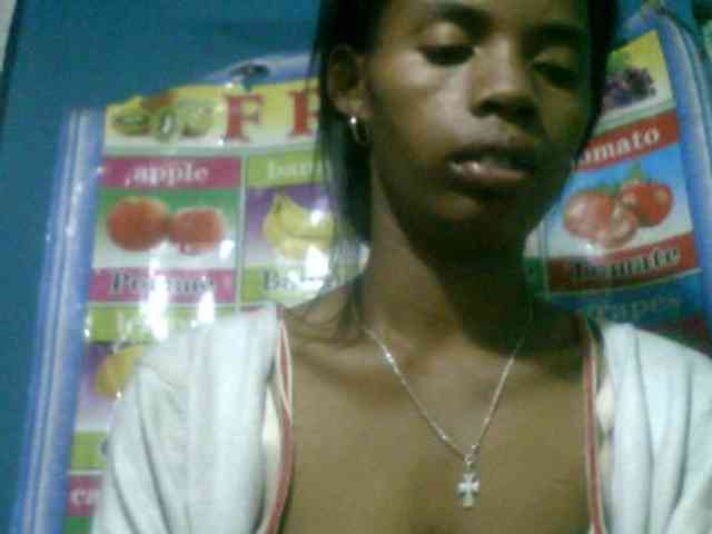 Modèle: Fanihsexy