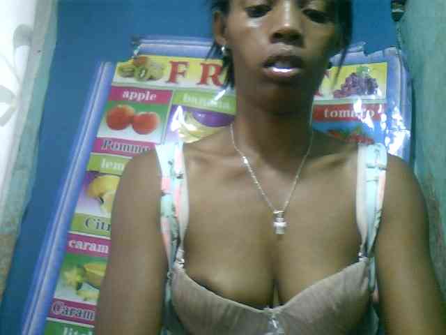 Modèle: Fanihsexy
