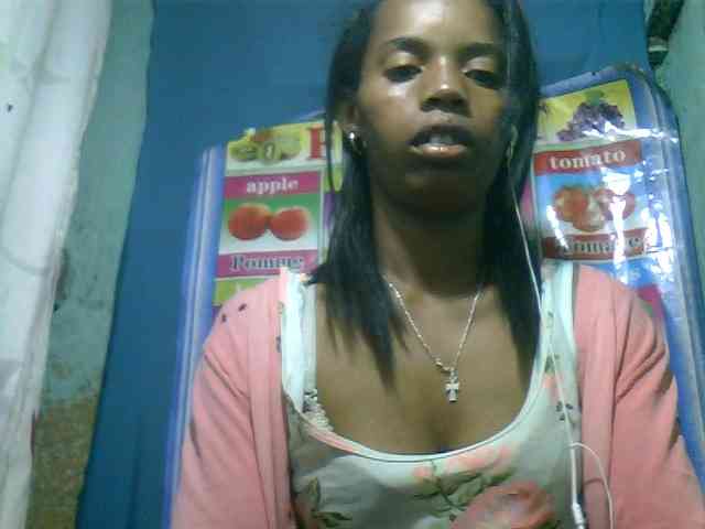 Modèle: Fanihsexy