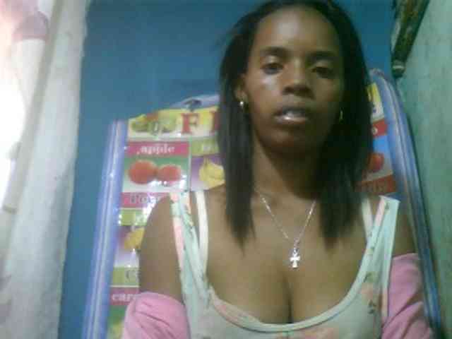 Modèle: Fanihsexy