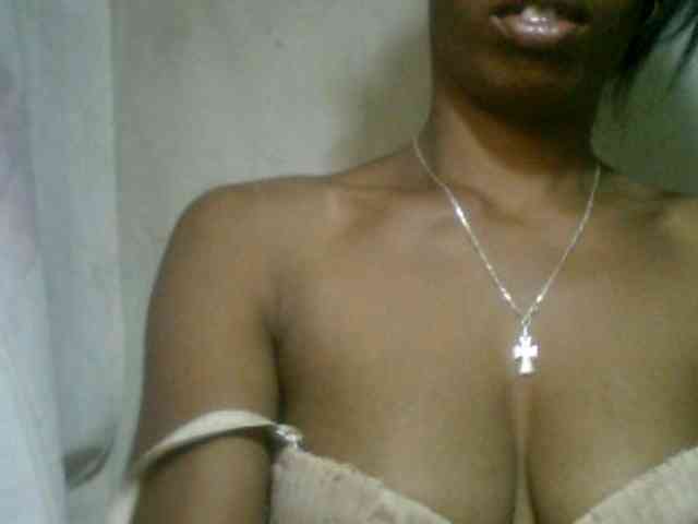 Modèle: Fanihsexy
