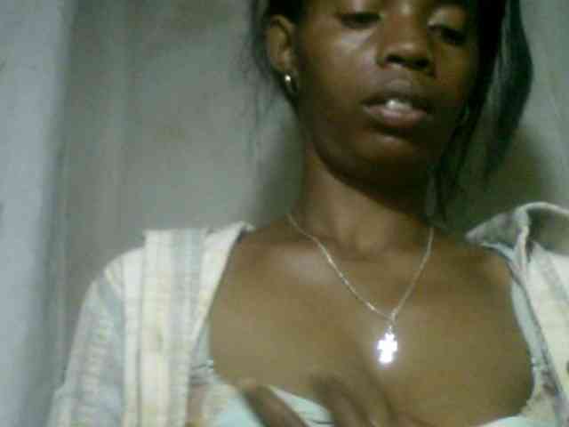 Modèle: Fanihsexy