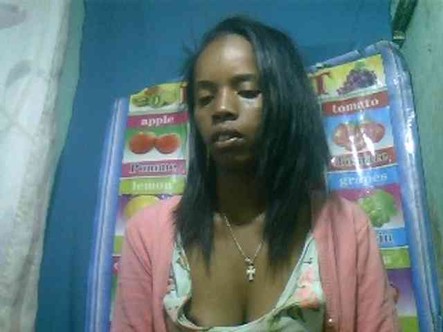 Modèle: Fanihsexy