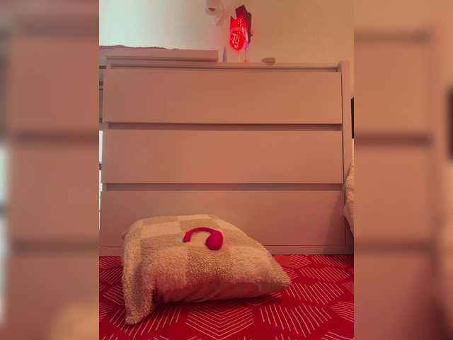 ALISE8881 live cam on BongaCams