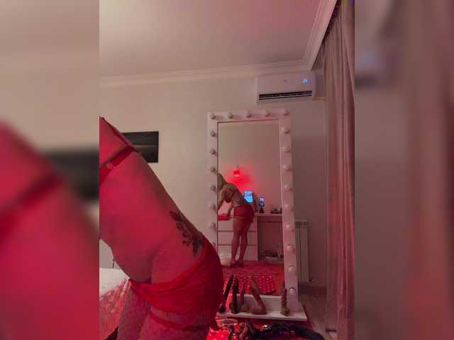 ALISE8881 live cam