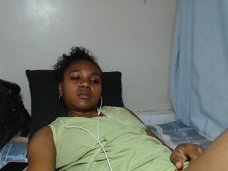 Cutie12's Live Webcam