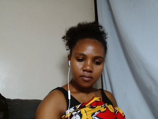Cutie12's Live Webcam