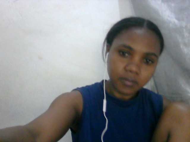 Cutie12 live cam on BongaCams