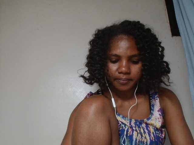 Cutie12 live cam on UnifiedCams