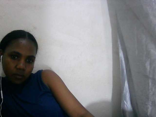 Cutie12 live cam on BongaCams