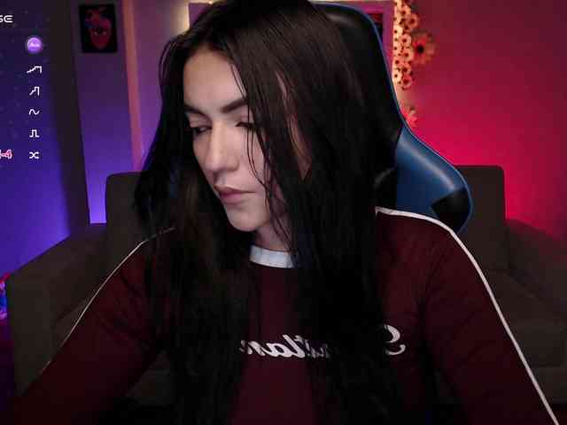 Babymelii webcam