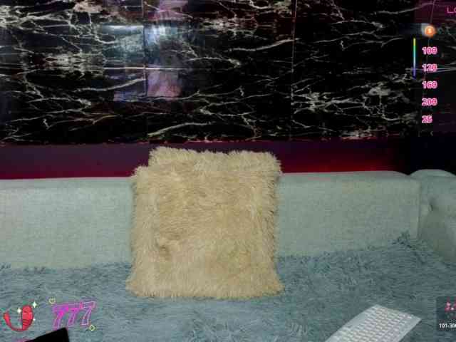 KaylaJoy webcam
