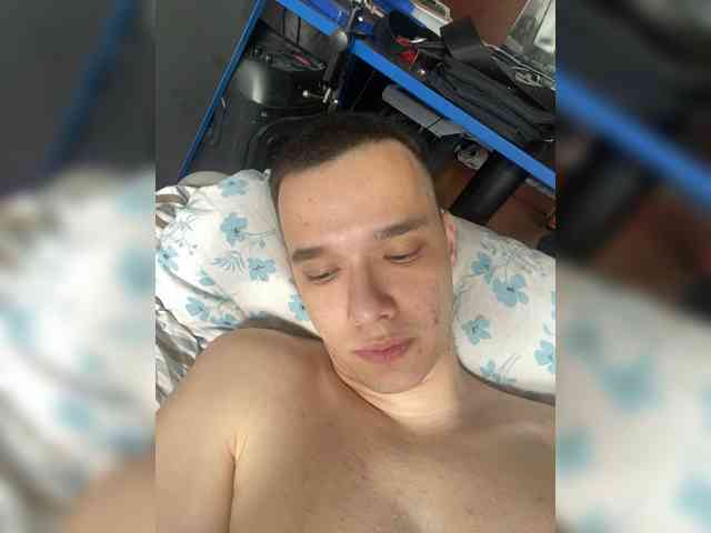 Hothornyboy1 Hothornyboy1