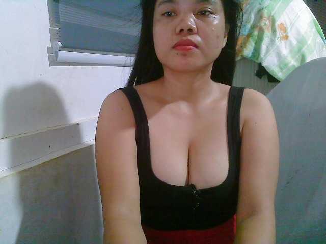 Courtney01 live cam on BongaCams