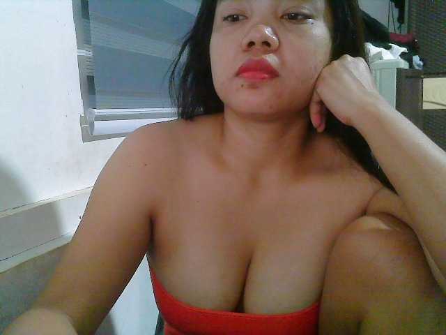 Courtney01 live cam on BongaCams
