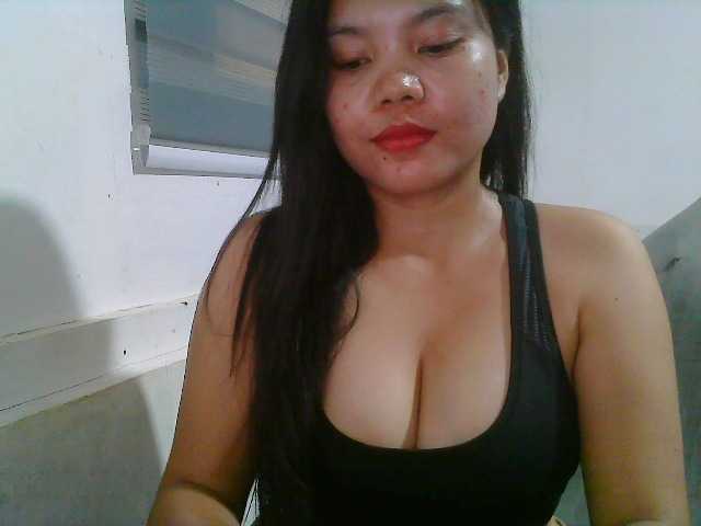 Courtney01 live cam on BongaCams