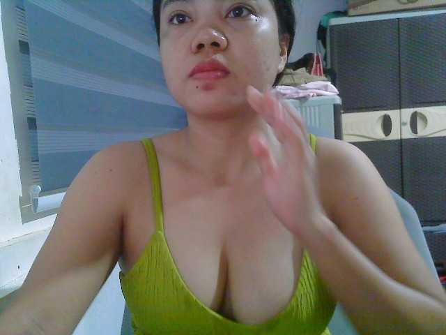 Courtney01 live webcam show