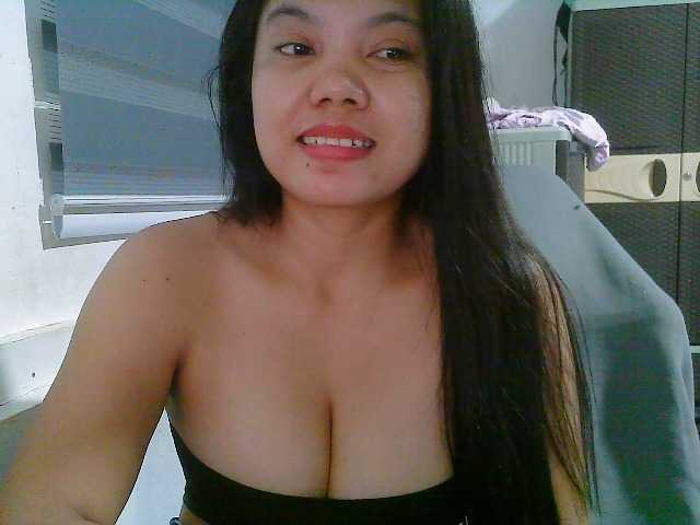 Courtney01 live cam on BongaCams