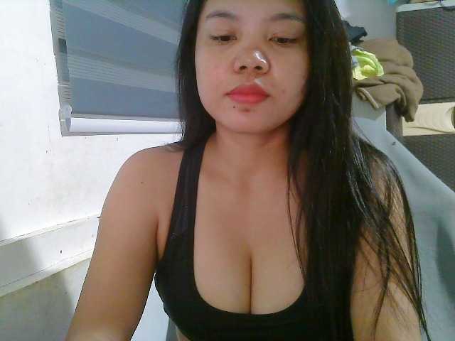 Courtney01 live cam on BongaCams