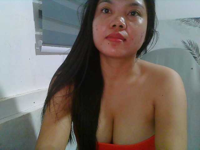 Courtney01 live cam on BongaCams
