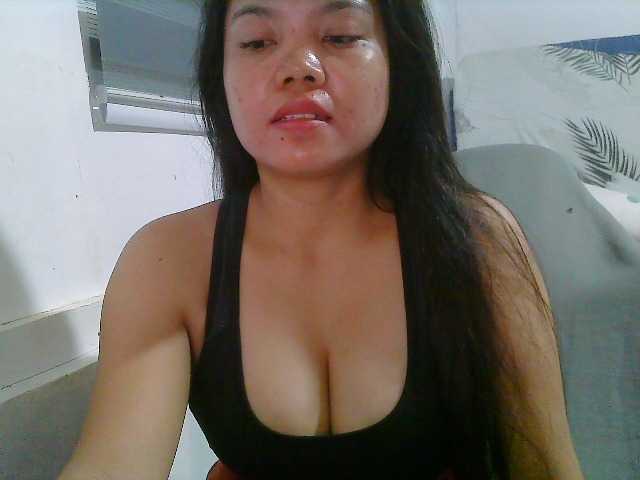 Courtney01 live cam on BongaCams