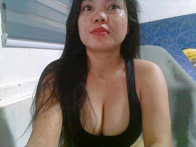 Courtney01 live cam on BongaCams