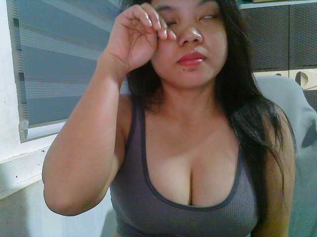 Courtney01 live webcam show