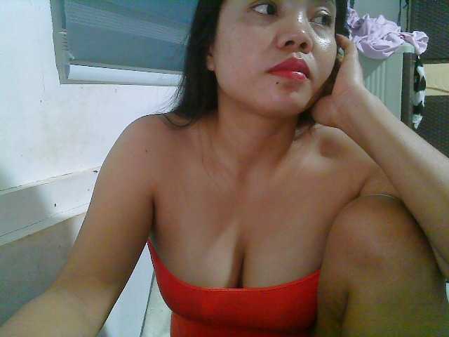 Courtney01 live cam on BongaCams