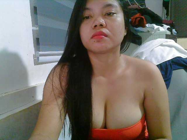 Courtney01 live cam on BongaCams