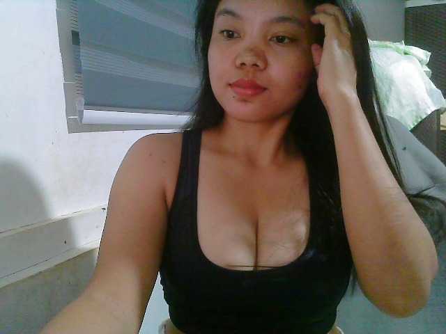 Courtney01 live cam on BongaCams
