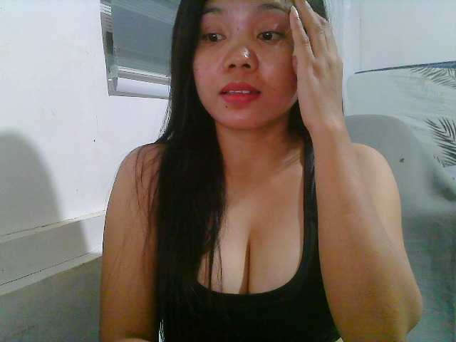 Courtney01 live cam on BongaCams