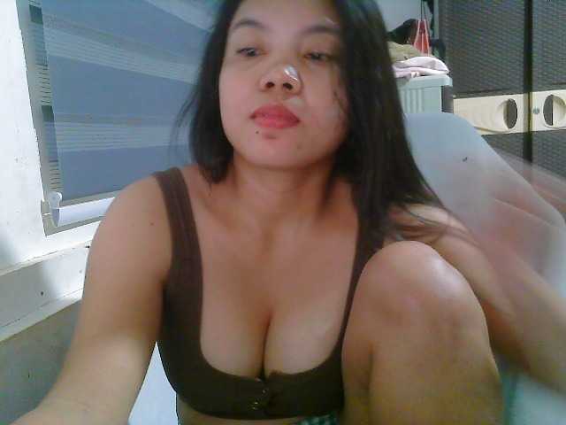 Courtney01 live webcam show