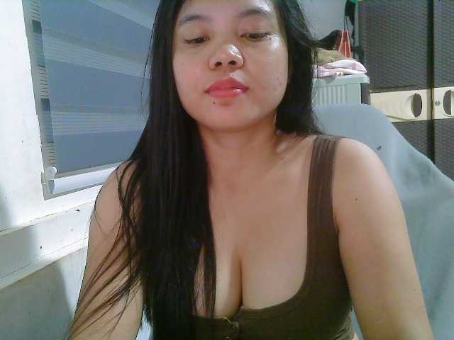 Courtney01 live cam on BongaCams