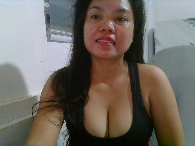 Courtney01 live cam preview