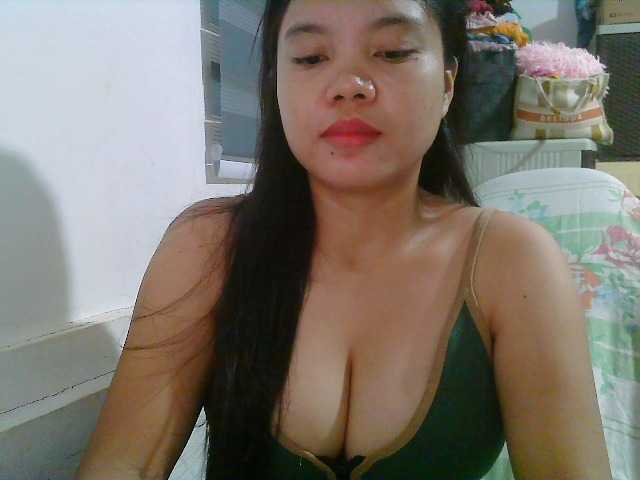 Courtney01 live cam on BongaCams