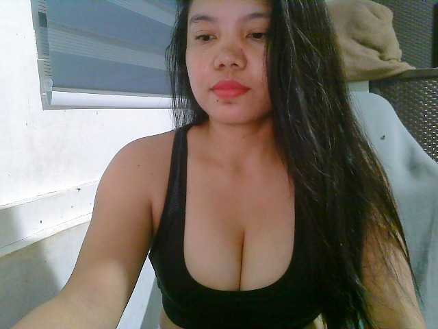 Courtney01 live cam on BongaCams