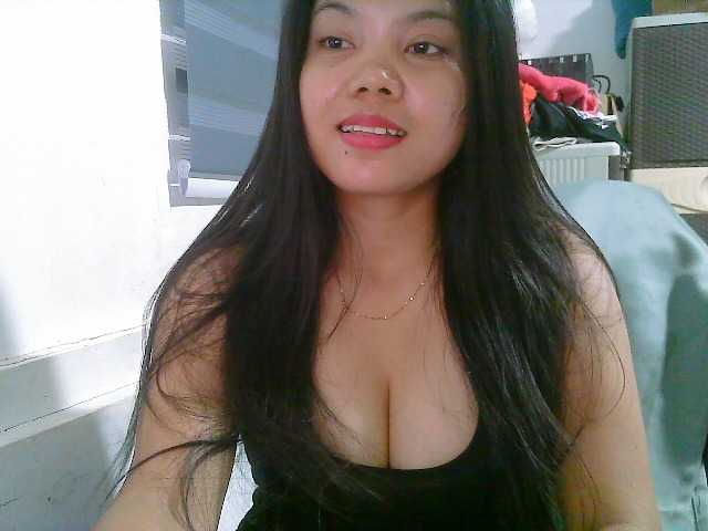 Courtney01's BongaCams show and profile