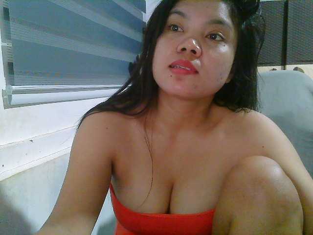Courtney01 live cam on BongaCams