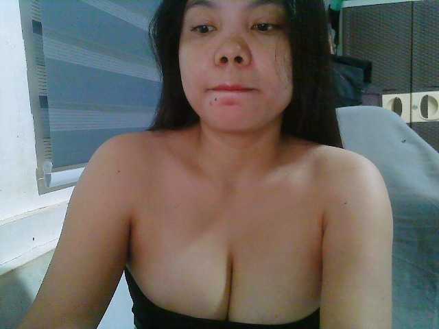 Courtney01 live webcam show