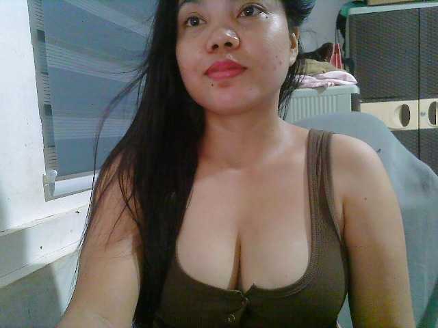 Courtney01 live cam on BongaCams