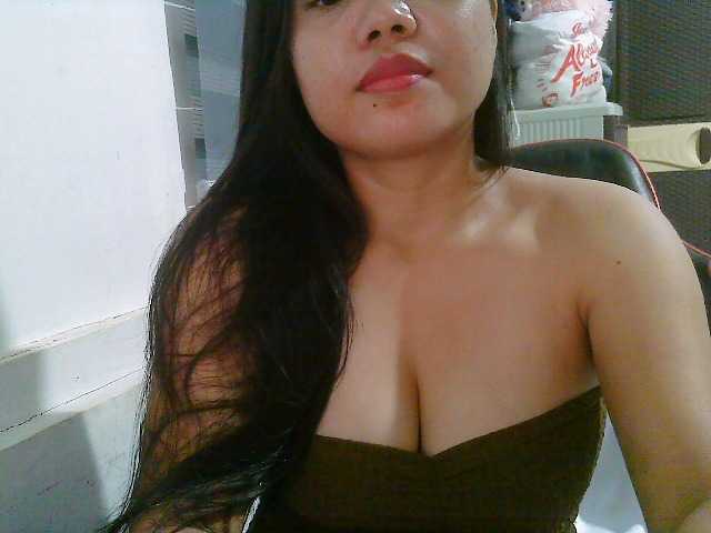 Courtney01 live cam on BongaCams