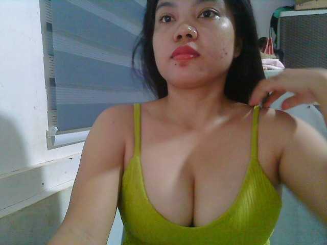 Courtney01 live webcam show
