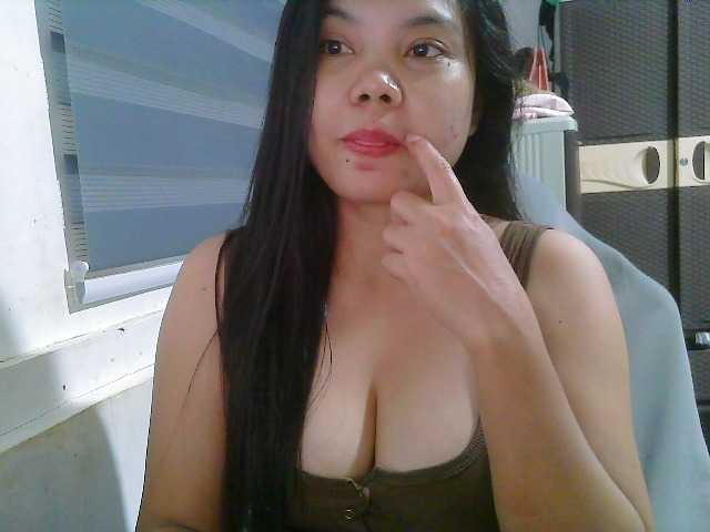 Courtney01 live webcam show