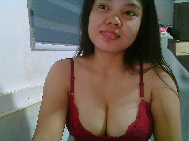 Courtney01 live cam on BongaCams
