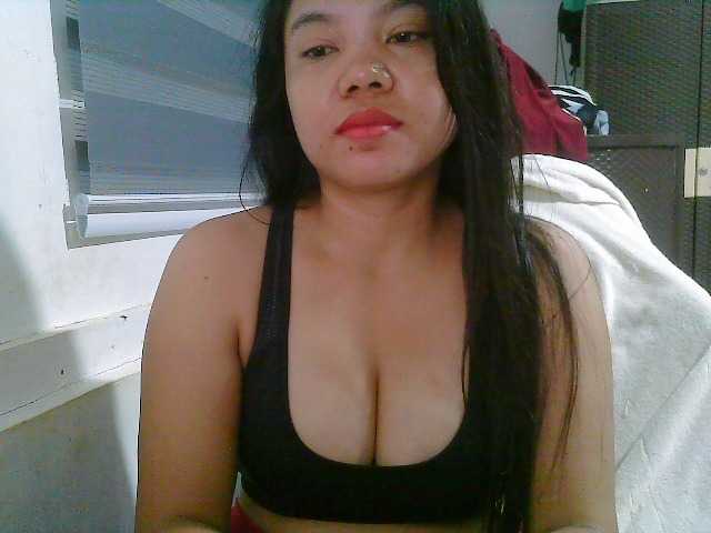 Courtney01 live cam on BongaCams