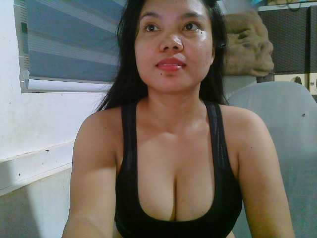 Courtney01 live cam on BongaCams