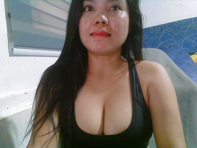 Courtney01 live cam on BongaCams