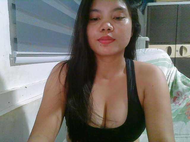 Courtney01 live cam on BongaCams